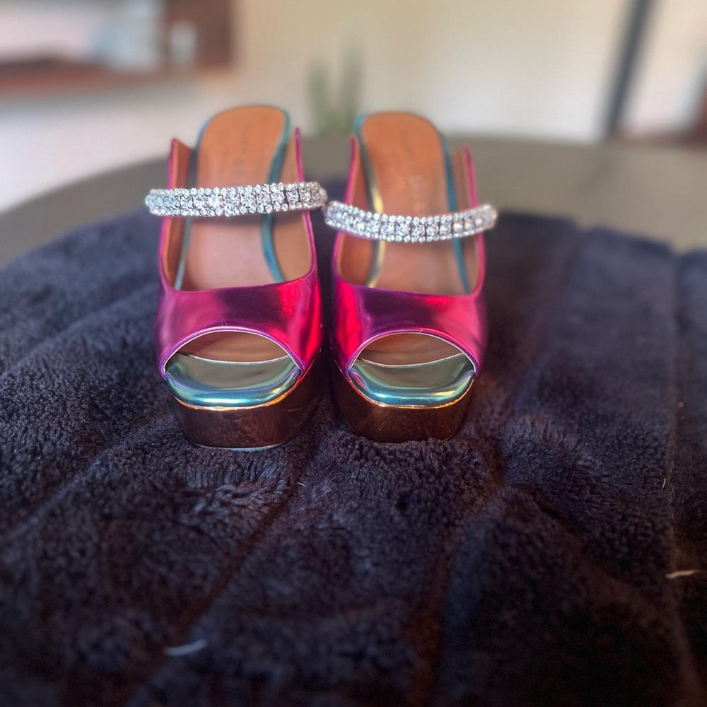 Kurt Geiger Fuchsia Platform Heels with Crystal Strap